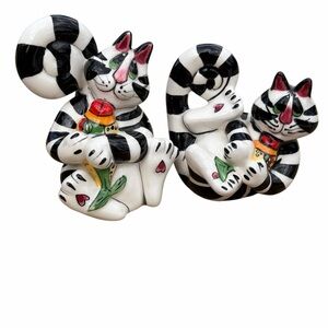 Vintage Lynda Corneille SWAK Striped Cat Salt and Pepper Figurines